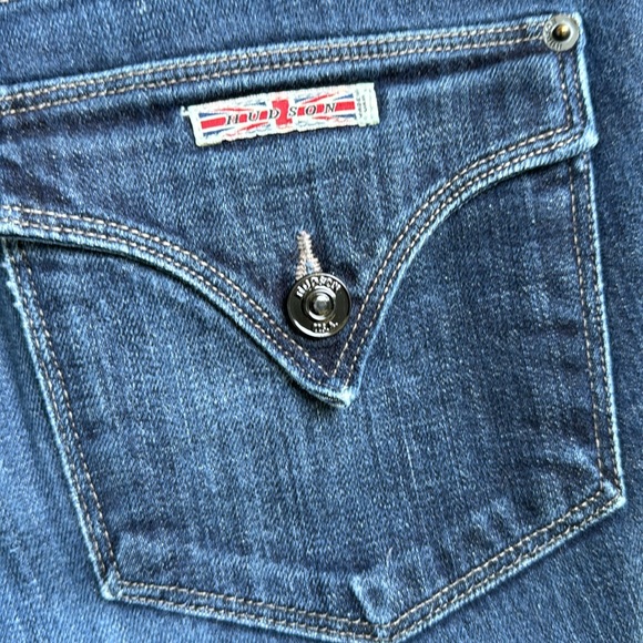 USA Hudson jeans, Beth midrise baby boot two button closure, size 29 - Picture 5 of 11